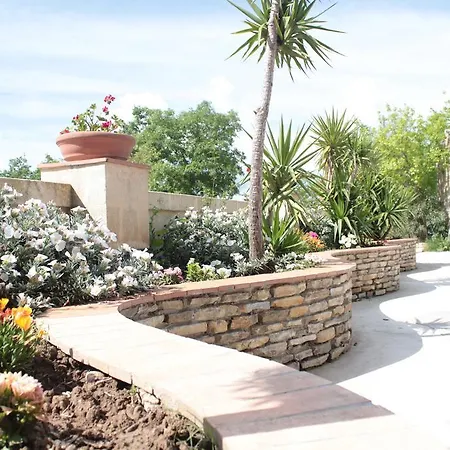 ファームステイ Al Passaggio Di Pirro